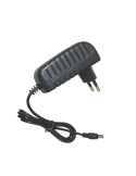 Adaptador de Corriente AC/DC. Entrada 100-240v. Salida 12 V. Potencia: 2 Amperios