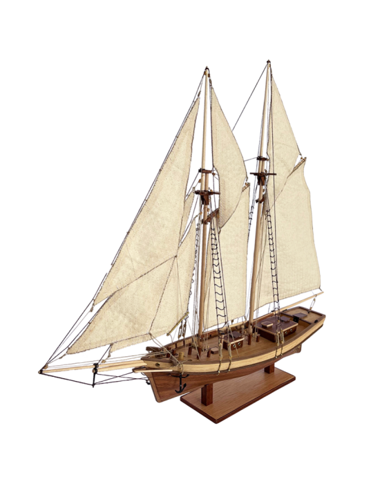 Everships 498101. Maqueta de barco en madera. Mistral. Escala 1/80