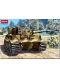 Academy 47613431. Tanque German Tiger-Ⅰ. Maqueta de plástico. Escala 1/72.
