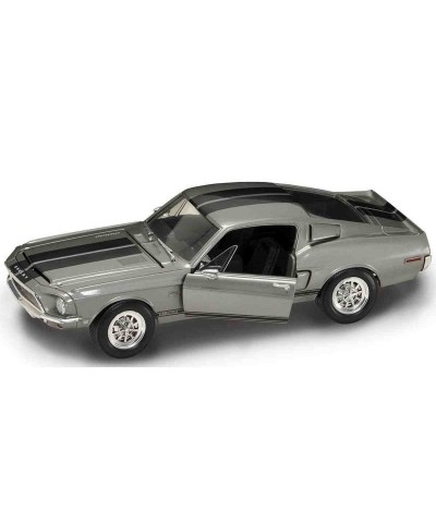 Yatming 92168. 1/18 Coche Shelby GT500 KR 1968 Plata
