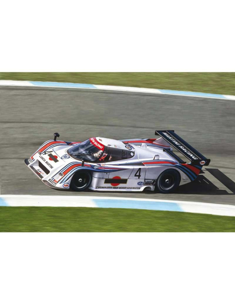 Italeri 3641. 1/24 Lancia LC2